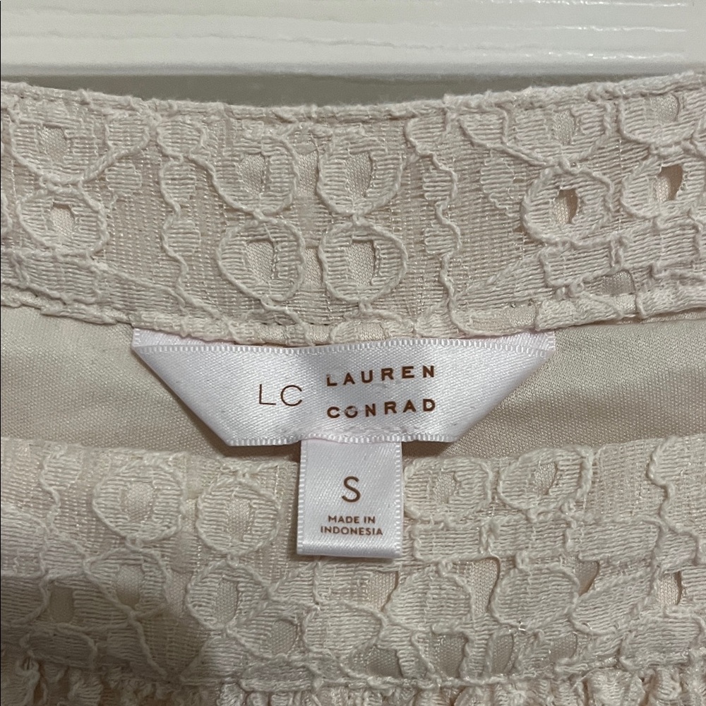 LC Lauren Conrad Beige Lace Blouse - Picture 2 of 5